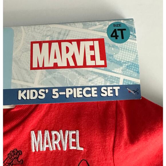 Marvel Kids 5 Piece Set - 4T - NWT = So much Fun for your Marvel fan! - Picture 1 of 8
